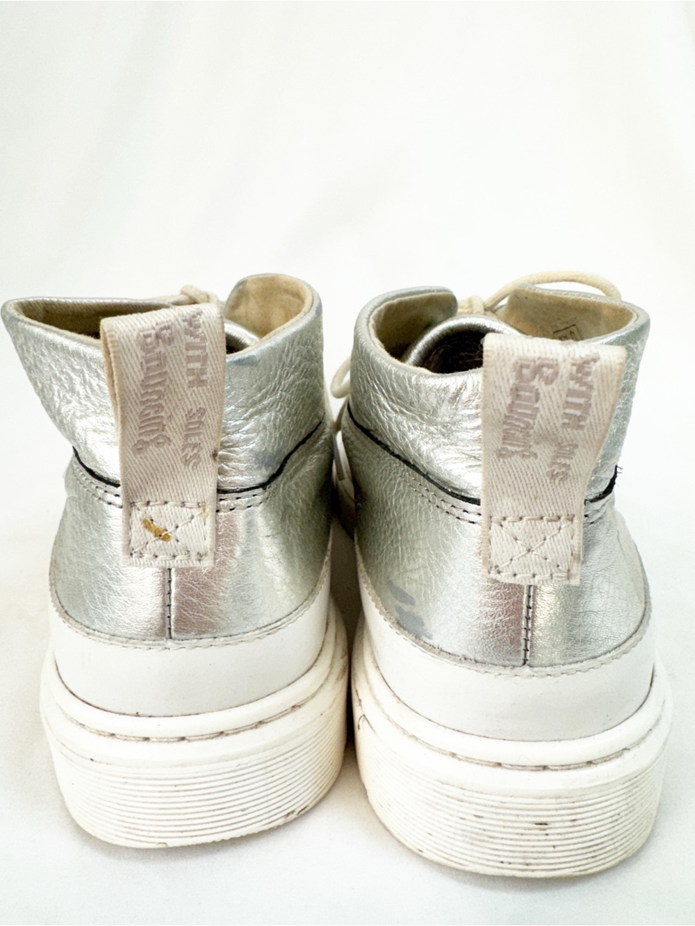 Dr. Martens Jemima Chukka boots, metallic silver leather finish Size 9 - Picture 4 of 6